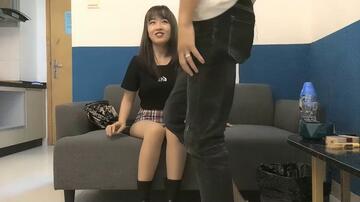 【清纯又甜美9分颜值外围美女】看小伙挺帅愿意接吻性感肉丝骑在身材调情喜欢你穿上衬衣操极品肥穴正入爆操