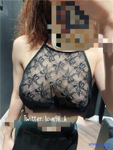 【最新私拍❤️土豪专享】性爱大神『Love98』约单男3P啪啪后入极品美臀嫩模 前裹屌后怼操 超唯美性爱 高清720P版
