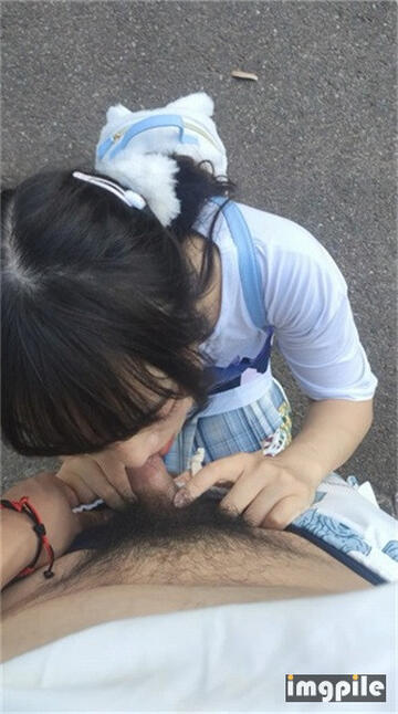 【极品萝莉❤️户外性体验】调教玩操制服萝莉小母狗 电影院做爱 摩天轮口爆 网吧JK跪舔 车震口爆