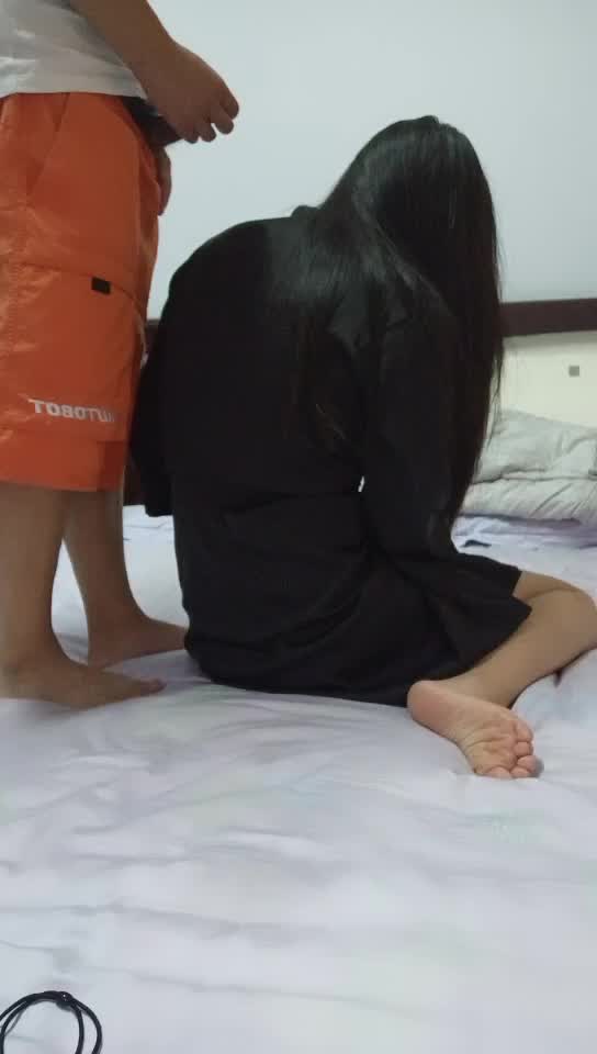 骚宝私密回春术07-04美女又来了.偷窥性感嫂子
